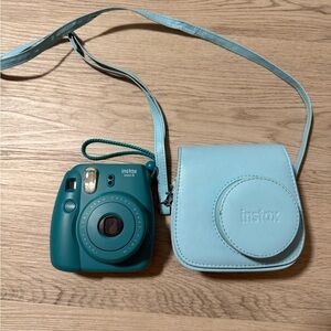 Fujifilm Instax Mini 8 Teal Instant Film Camera + Light Blue Carrying Case